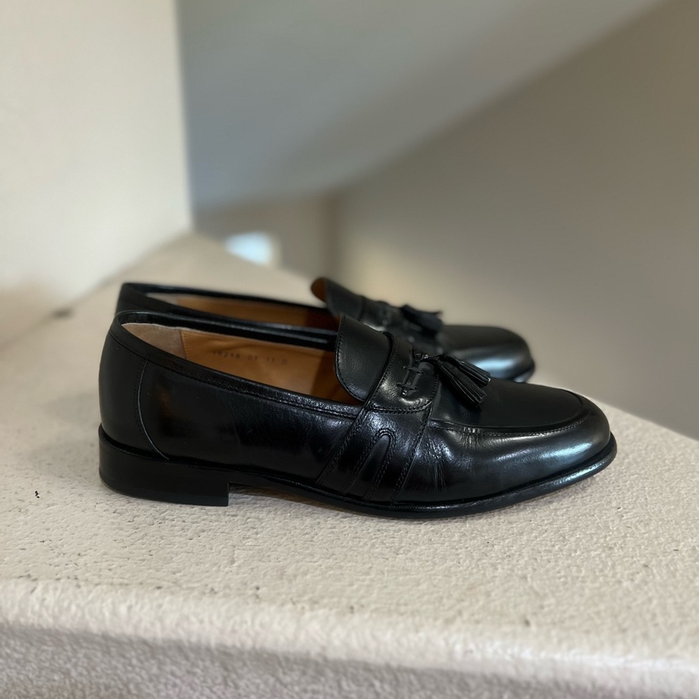 Florsheim Men 11 D Black Leather Loafers Tassel SlipOn Dress Shoes Office